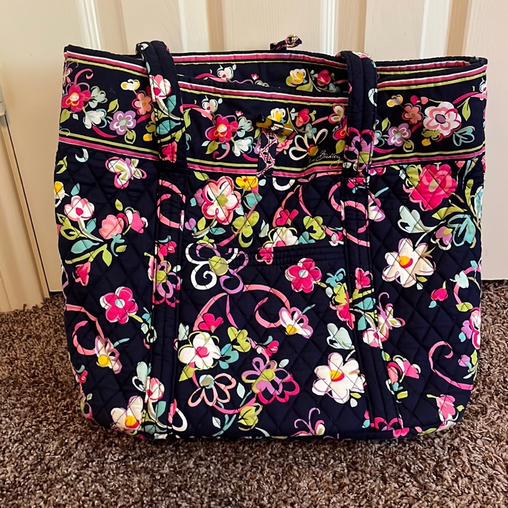 Vera Bradley tote bag